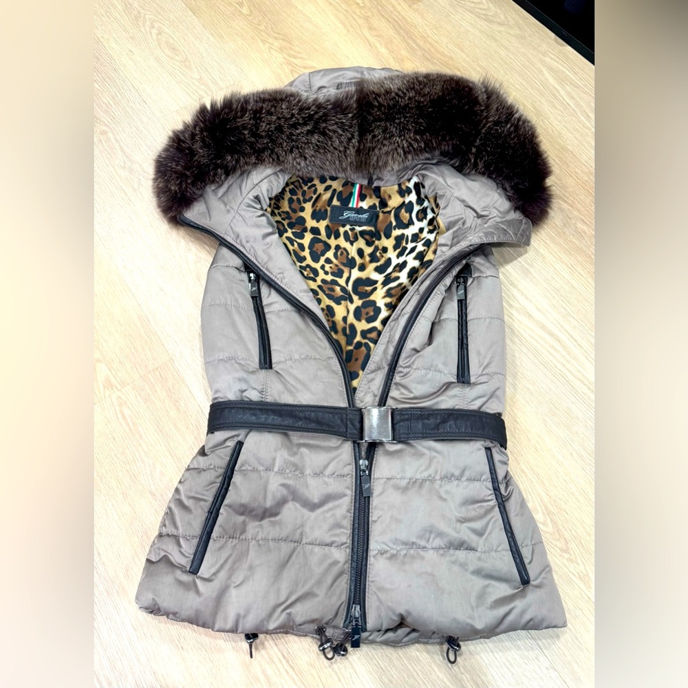 Gorski metallic Brown Puffer Vest with real blue fox Fur Trim, made in Italy XS